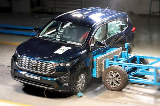 Innova Hycross has secured 5-stars safety rating in BNCAP crash test.  Image - 19033